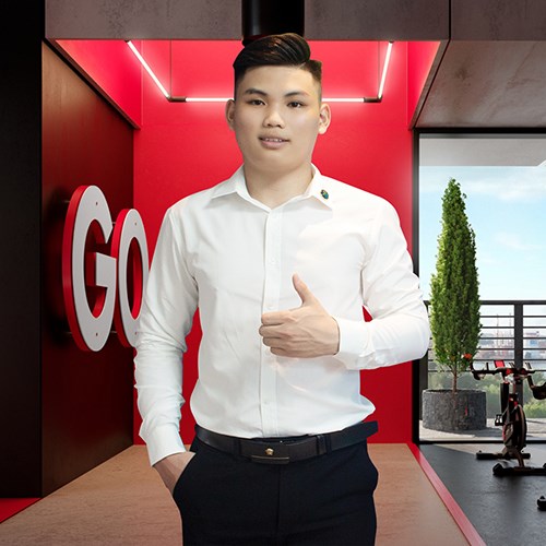 Marketing Strategy & Research Expert : Công Phạm