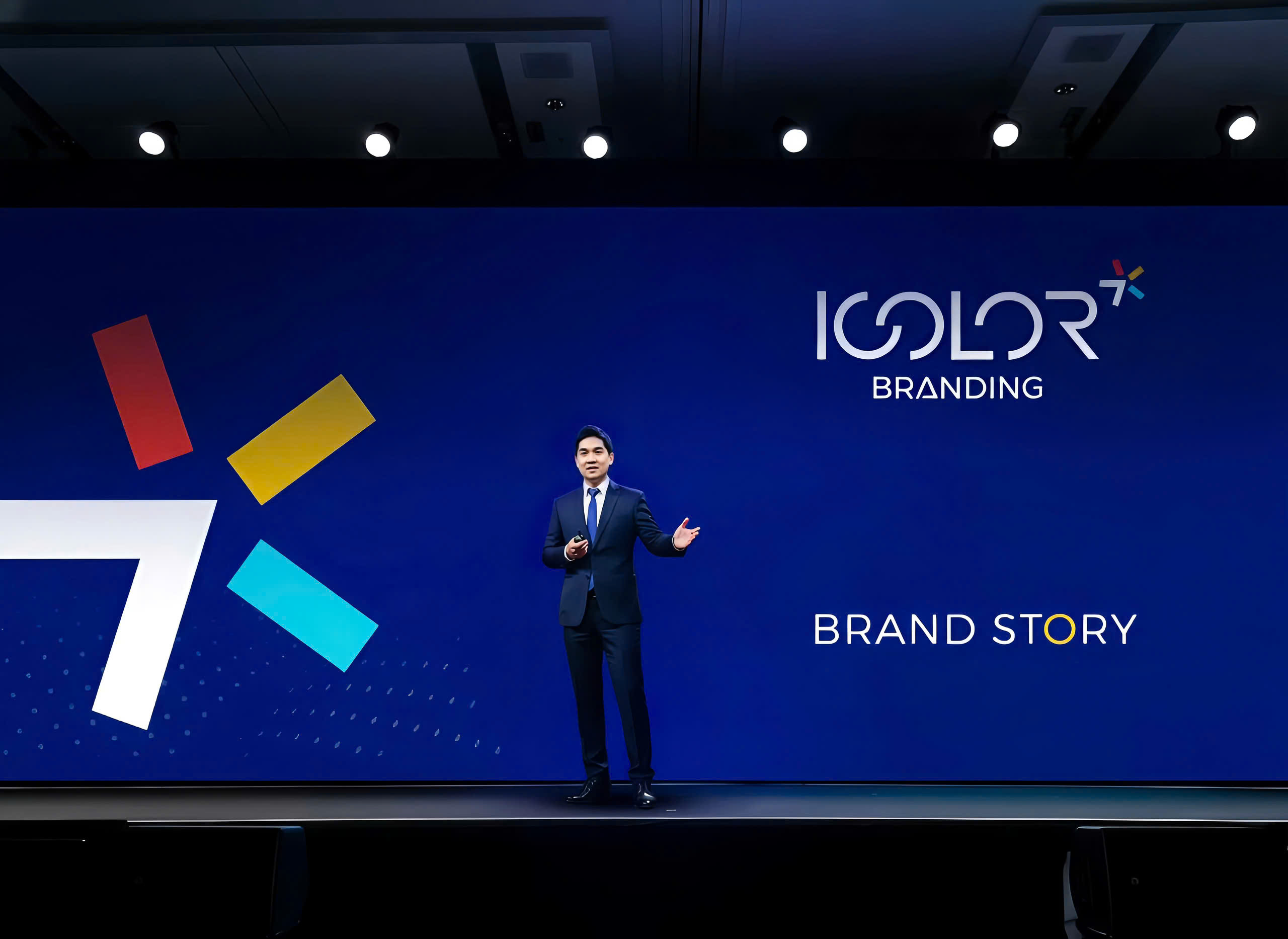 iColor Branding công bố Logo mới